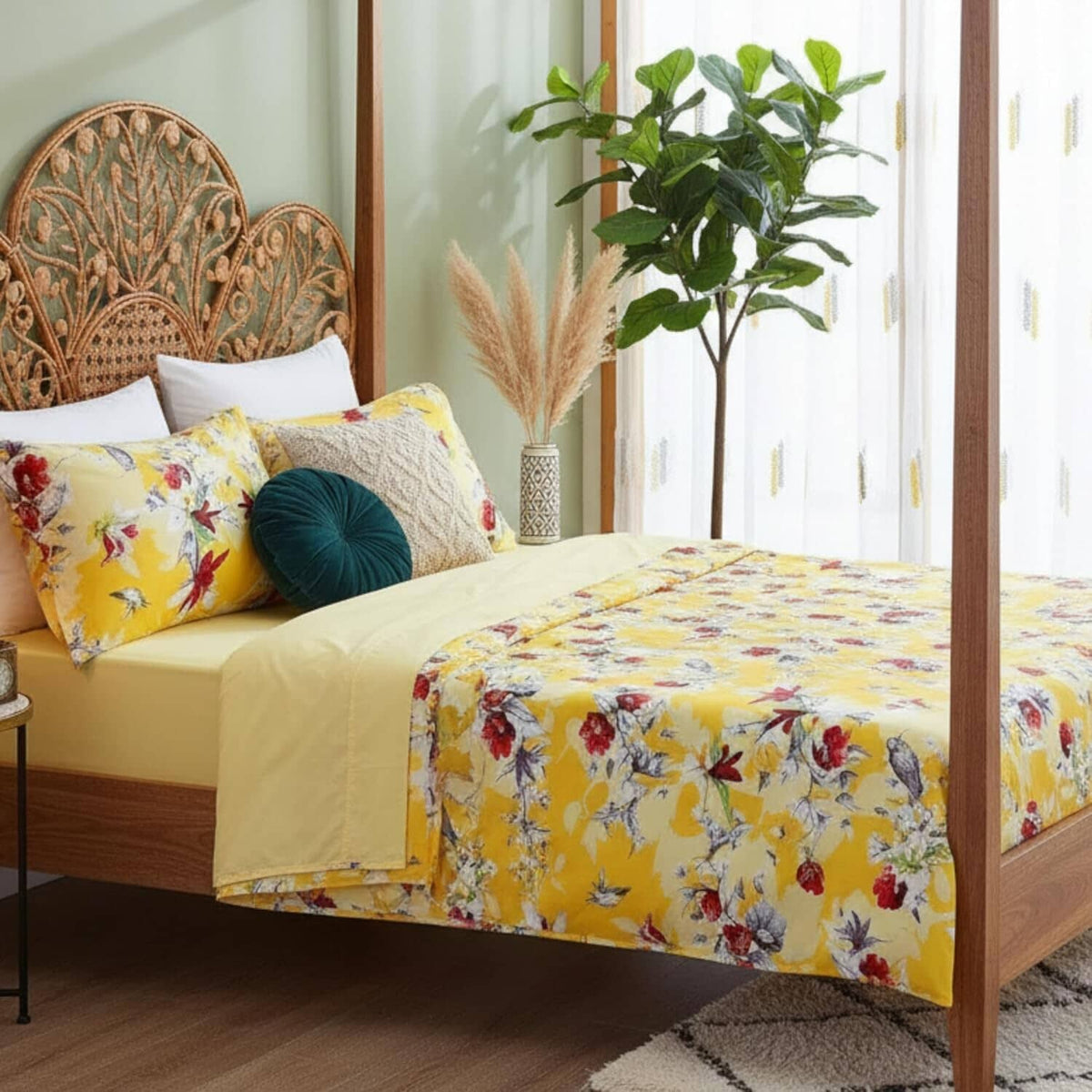 Bedding Sunshine Yellow Hummingbirds Floral Fitted & Flat Bed Sheets Set (JHW-925)